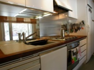 Rahkoilankatu34_keittiö_detsku