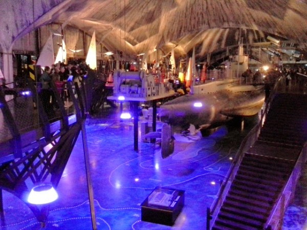 lentosataman-sininen-yleiskuva