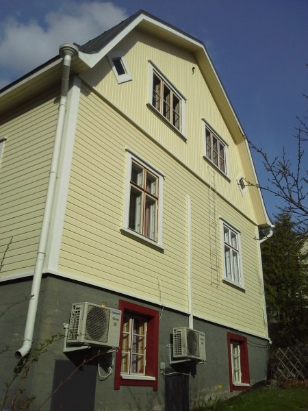 talon-etelaseina-maalattu