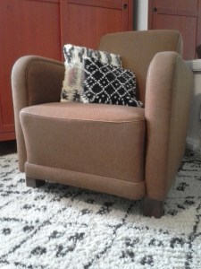 nojatuoli-tyynyt-matto