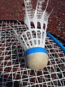 rikkinäinen-sulkapallo.jpg